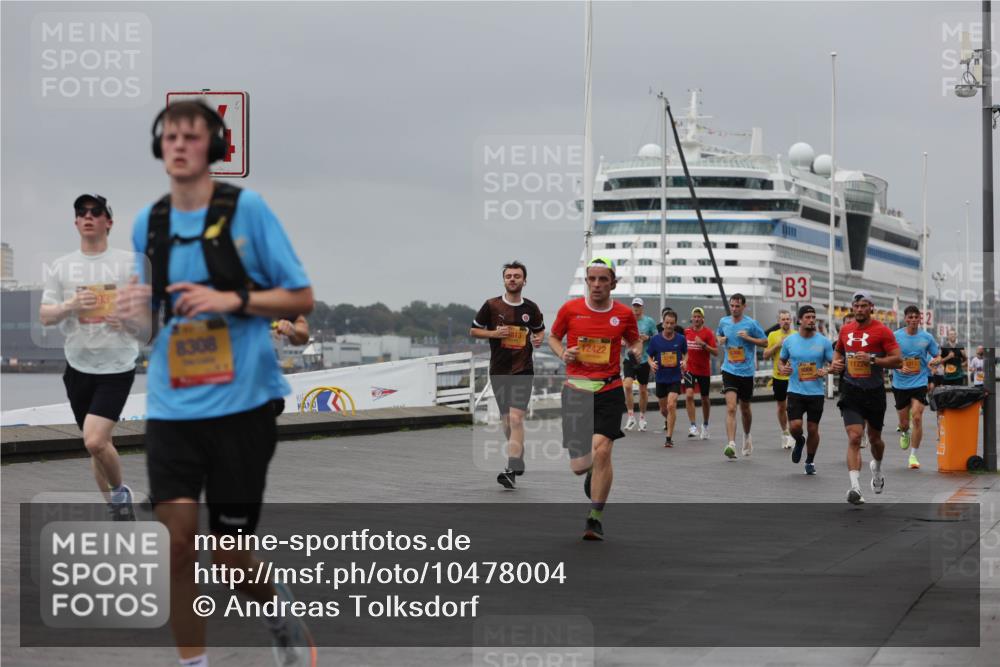 13.09.2026 - Kiel Lauf Andreas Tolksdorf http://msf.ph/oto/10478004 13.09.2026 11:51:07 Kiellinie 8308, 3 meine-sportfotos.de