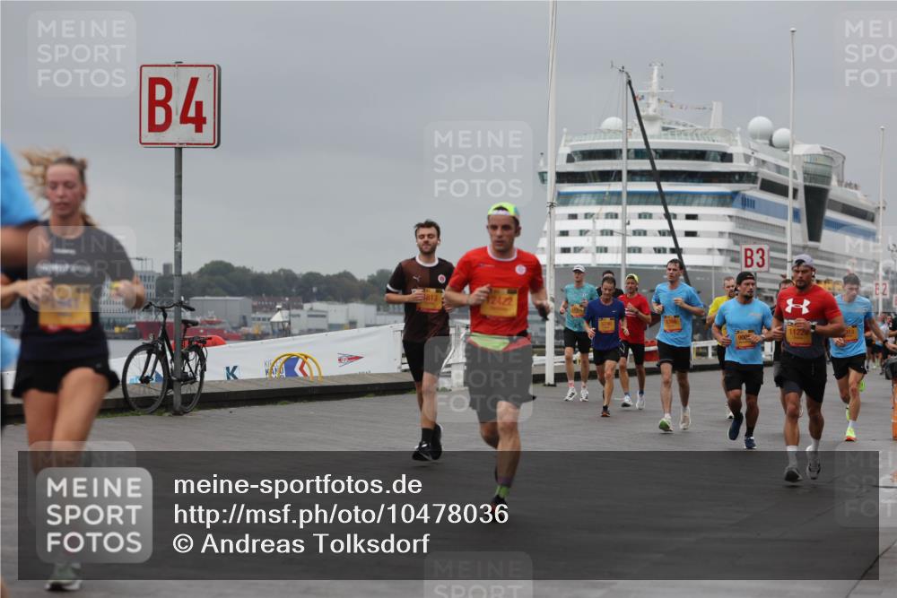13.09.2026 - Kiel Lauf Andreas Tolksdorf http://msf.ph/oto/10478036 13.09.2026 11:51:07 Kiellinie 4, 655, 1813, 12422, 3, 11224 meine-sportfotos.de