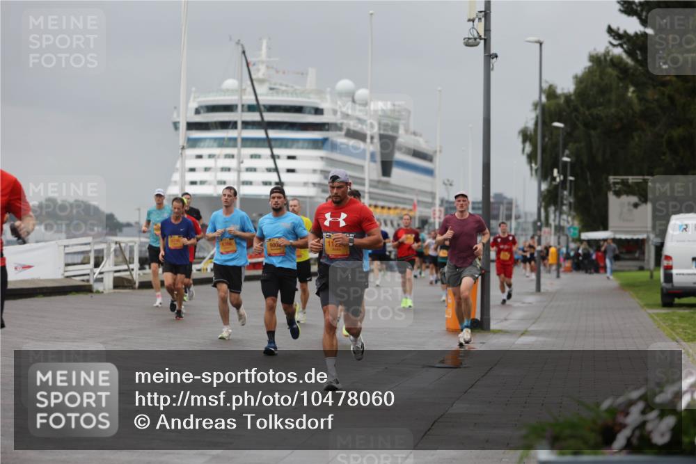 13.09.2026 - Kiel Lauf Andreas Tolksdorf http://msf.ph/oto/10478060 13.09.2026 11:51:09 Kiellinie 6366, 900, 112 meine-sportfotos.de