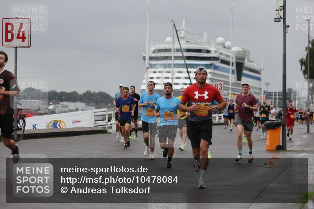 13.09.2026 - Kiel Lauf Andreas Tolksdorf http://msf.ph/oto/10478084 13.09.2026 11:51:10 Kiellinie 4, 5746, 6366, 9006, 1224, 83 meine-sportfotos.de
