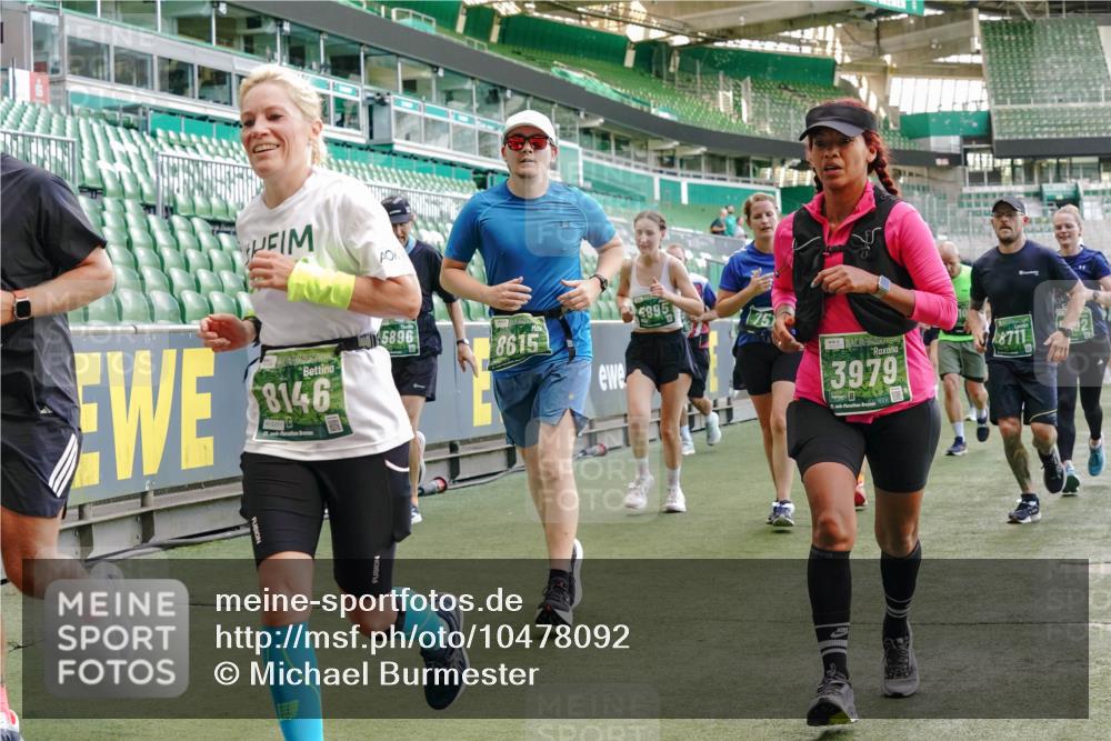 13.09.2026 - 21. swb-Marathon Bremen Michael Burmester http://msf.ph/oto/10478092 13.09.2026 13:17:45 Laufen im Stadion 134, 153, 267, 271, 311, 404, 449, 546, 588, 732, 753, 837, 990, 1057, 1312, 1424, 1425, 1465, 1539, 1790, 1813, 1825, 1844, 1868, 1987, 2056, 2067, 2096, 2123, 2259, 2357, 2358, 2363, 2381, 2389, 2419, 2532, 2550, 2562, 2586, 2601, 2614, 2647, 2655, 2778, 2797, 2821, 2849, 2857, 2879, 2880, 2893, 2974, 2984, 2996, 2999, 3096, 3100, 3104, 3146, 3180, 3195, 3210, 3213, 3314, 3337, 3366, 3421, 3431, 3476, 3479, 3501, 3506, 3537, 3548, 3633, 3654, 3740, 4478 meine-sportfotos.de