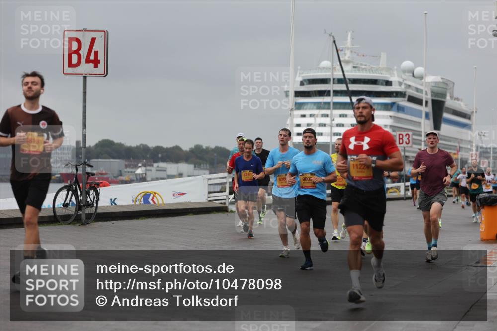 13.09.2026 - Kiel Lauf Andreas Tolksdorf http://msf.ph/oto/10478098 13.09.2026 11:51:10 Kiellinie 4813, 4, 5746, 636, 900, 1082, 1122, 3, 147 meine-sportfotos.de