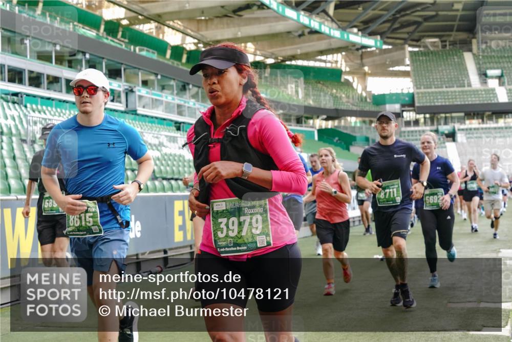 13.09.2026 - 21. swb-Marathon Bremen Michael Burmester http://msf.ph/oto/10478121 13.09.2026 13:17:46 Laufen im Stadion 134, 153, 267, 271, 311, 404, 449, 546, 588, 732, 753, 837, 990, 1057, 1312, 1424, 1425, 1465, 1539, 1790, 1813, 1825, 1844, 1868, 1987, 2056, 2067, 2096, 2123, 2259, 2357, 2358, 2363, 2381, 2389, 2419, 2532, 2550, 2562, 2586, 2601, 2614, 2647, 2655, 2778, 2797, 2821, 2849, 2857, 2879, 2880, 2893, 2974, 2984, 2996, 2999, 3096, 3100, 3104, 3146, 3180, 3195, 3210, 3213, 3314, 3337, 3366, 3421, 3431, 3476, 3479, 3501, 3506, 3537, 3548, 3633, 3654, 3740, 4478 meine-sportfotos.de