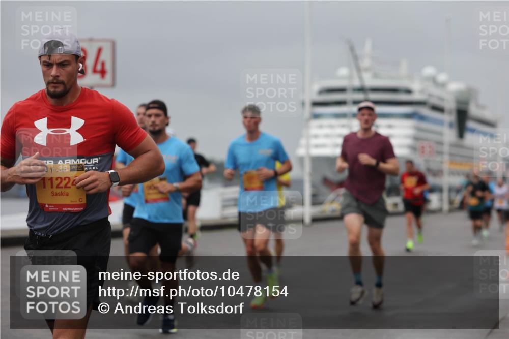 13.09.2026 - Kiel Lauf Andreas Tolksdorf http://msf.ph/oto/10478154 13.09.2026 11:51:13 Kiellinie 4, 1, 38, 1122 meine-sportfotos.de