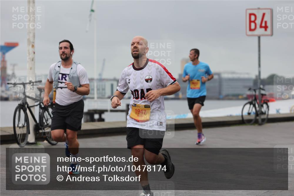 13.09.2026 - Kiel Lauf Andreas Tolksdorf http://msf.ph/oto/10478174 13.09.2026 11:51:28 Kiellinie 38, 1947, 4 meine-sportfotos.de