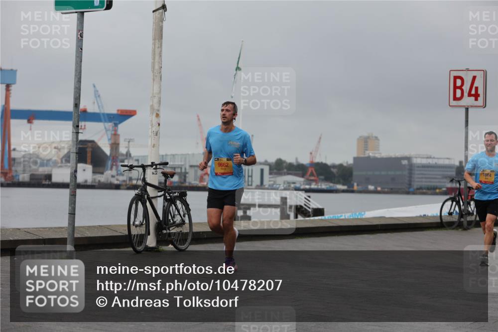13.09.2026 - Kiel Lauf Andreas Tolksdorf http://msf.ph/oto/10478207 13.09.2026 11:51:30 Kiellinie 9662, 1, 4, 1814 meine-sportfotos.de