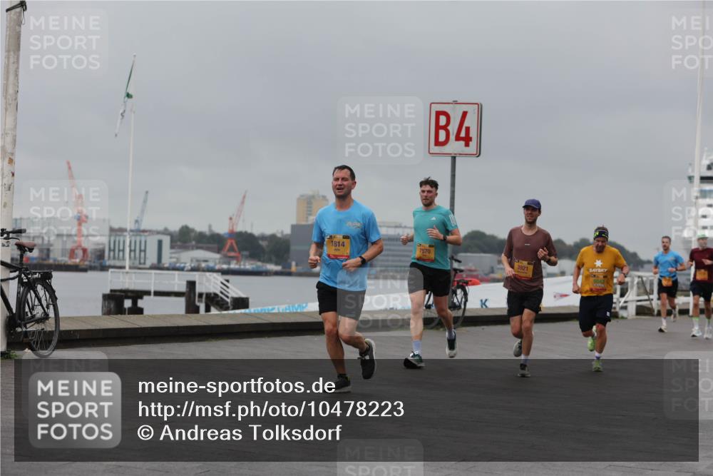13.09.2026 - Kiel Lauf Andreas Tolksdorf http://msf.ph/oto/10478223 13.09.2026 11:51:31 Kiellinie 1814, 4, 7570, 3921, 6043 meine-sportfotos.de