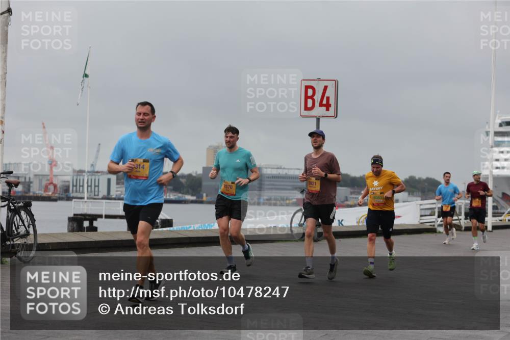 13.09.2026 - Kiel Lauf Andreas Tolksdorf http://msf.ph/oto/10478247 13.09.2026 11:51:32 Kiellinie 4, 314, 3921, 7570, 60431 meine-sportfotos.de