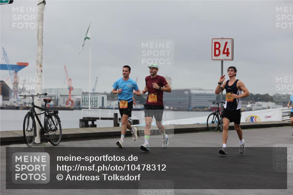 13.09.2026 - Kiel Lauf Andreas Tolksdorf http://msf.ph/oto/10478312 13.09.2026 11:51:38 Kiellinie 4, 4914, 9318, 2228 meine-sportfotos.de