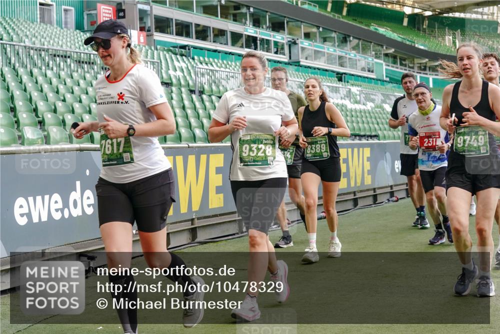 13.09.2026 - 21. swb-Marathon Bremen Michael Burmester http://msf.ph/oto/10478329 13.09.2026 13:17:53 Laufen im Stadion 134, 153, 267, 271, 311, 404, 449, 546, 588, 732, 753, 837, 990, 1057, 1424, 1425, 1539, 1790, 1813, 1825, 1844, 1868, 1987, 2056, 2067, 2096, 2123, 2137, 2259, 2294, 2357, 2358, 2363, 2381, 2389, 2419, 2453, 2532, 2550, 2562, 2586, 2601, 2614, 2647, 2655, 2797, 2821, 2849, 2857, 2879, 2880, 2893, 2984, 2996, 2999, 3096, 3100, 3104, 3146, 3180, 3195, 3210, 3213, 3314, 3337, 3366, 3421, 3431, 3476, 3479, 3501, 3506, 3537, 3548, 3633, 3654, 3740, 3879, 4478 meine-sportfotos.de