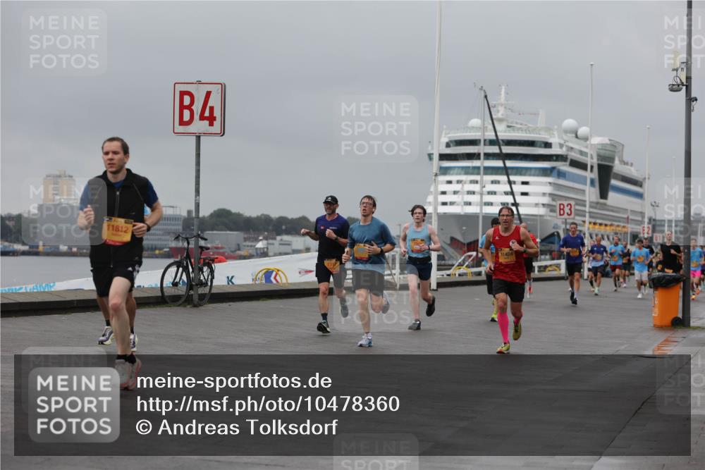 13.09.2026 - Kiel Lauf Andreas Tolksdorf http://msf.ph/oto/10478360 13.09.2026 11:51:41 Kiellinie 11812, 4, 11424, 3 meine-sportfotos.de