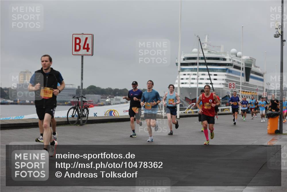 13.09.2026 - Kiel Lauf Andreas Tolksdorf http://msf.ph/oto/10478362 13.09.2026 11:51:41 Kiellinie 11812, 4, 11424, 3 meine-sportfotos.de