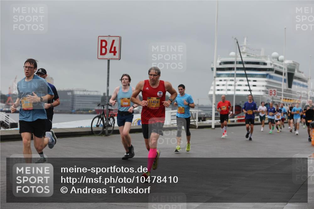 13.09.2026 - Kiel Lauf Andreas Tolksdorf http://msf.ph/oto/10478410 13.09.2026 11:51:44 Kiellinie 4, 7861, 11424, 3 meine-sportfotos.de