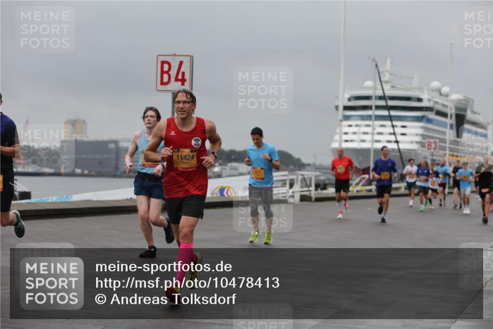 13.09.2026 - Kiel Lauf Andreas Tolksdorf http://msf.ph/oto/10478413 13.09.2026 11:51:45 Kiellinie 4, 38, 11424, 3 meine-sportfotos.de