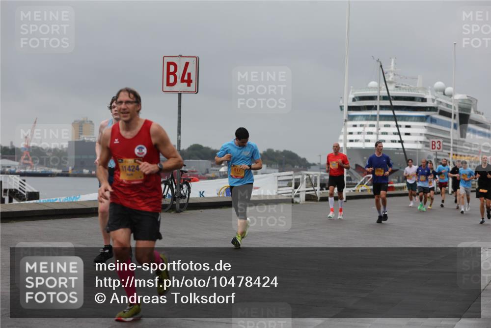 13.09.2026 - Kiel Lauf Andreas Tolksdorf http://msf.ph/oto/10478424 13.09.2026 11:51:45 Kiellinie 11424, 4, 817, 3 meine-sportfotos.de