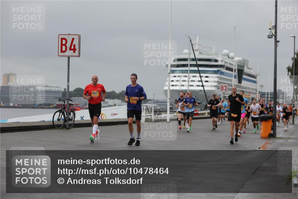 13.09.2026 - Kiel Lauf Andreas Tolksdorf http://msf.ph/oto/10478464 13.09.2026 11:51:49 Kiellinie 4, 3 meine-sportfotos.de