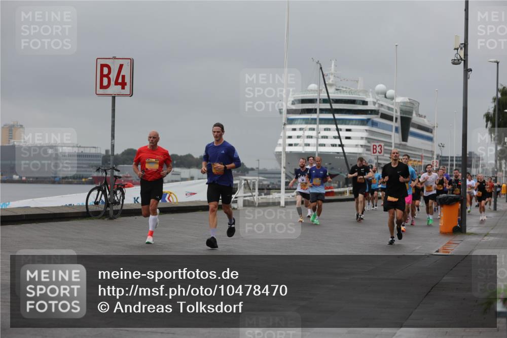 13.09.2026 - Kiel Lauf Andreas Tolksdorf http://msf.ph/oto/10478470 13.09.2026 11:51:49 Kiellinie 4, 3 meine-sportfotos.de