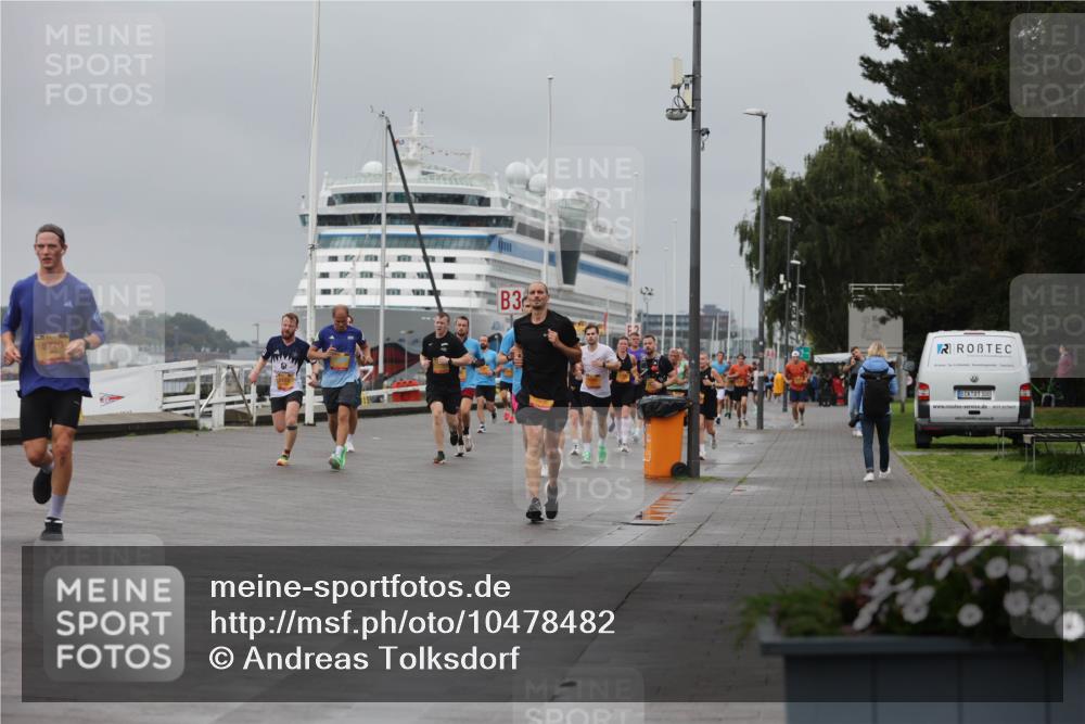 13.09.2026 - Kiel Lauf Andreas Tolksdorf http://msf.ph/oto/10478482 13.09.2026 11:51:50 Kiellinie 5720, 3, 100, 71, 3173477 meine-sportfotos.de