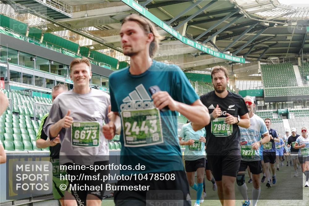 13.09.2026 - 21. swb-Marathon Bremen Michael Burmester http://msf.ph/oto/10478508 13.09.2026 13:17:58 Laufen im Stadion 134, 267, 271, 311, 404, 449, 486, 546, 588, 732, 753, 837, 921, 990, 1057, 1424, 1425, 1431, 1790, 1813, 1825, 1844, 1868, 1987, 2056, 2067, 2096, 2123, 2137, 2259, 2294, 2357, 2358, 2381, 2389, 2419, 2453, 2532, 2550, 2562, 2586, 2601, 2614, 2647, 2655, 2797, 2821, 2849, 2857, 2879, 2880, 2893, 2984, 2996, 2999, 3096, 3100, 3104, 3146, 3180, 3195, 3210, 3213, 3314, 3337, 3366, 3421, 3431, 3476, 3479, 3501, 3506, 3537, 3548, 3633, 3654, 3740, 3879, 4478 meine-sportfotos.de