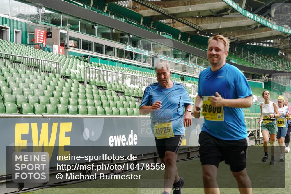 13.09.2026 - 21. swb-Marathon Bremen Michael Burmester http://msf.ph/oto/10478559 13.09.2026 10:40:30 Laufen im Stadion 10135, 10138, 10139, 10155, 10156, 10169, 10204, 10213, 10217, 10229, 10234, 10279, 10280, 10299, 10313, 10314, 10321, 10354, 10363, 10364, 10378, 10386, 10399, 10406, 10414, 10417, 10419, 10424, 10435, 10455, 10483, 10484, 10493, 10501, 10505, 10510, 10511, 10527, 10545, 10556, 10570, 10576, 10580, 10582, 10586, 10599, 10609, 10611, 10616, 10619, 10644, 10653, 10660, 10662, 10664, 10686, 10694, 10696, 10706, 10712, 10737, 10743, 10751, 10766, 10768, 10804 meine-sportfotos.de