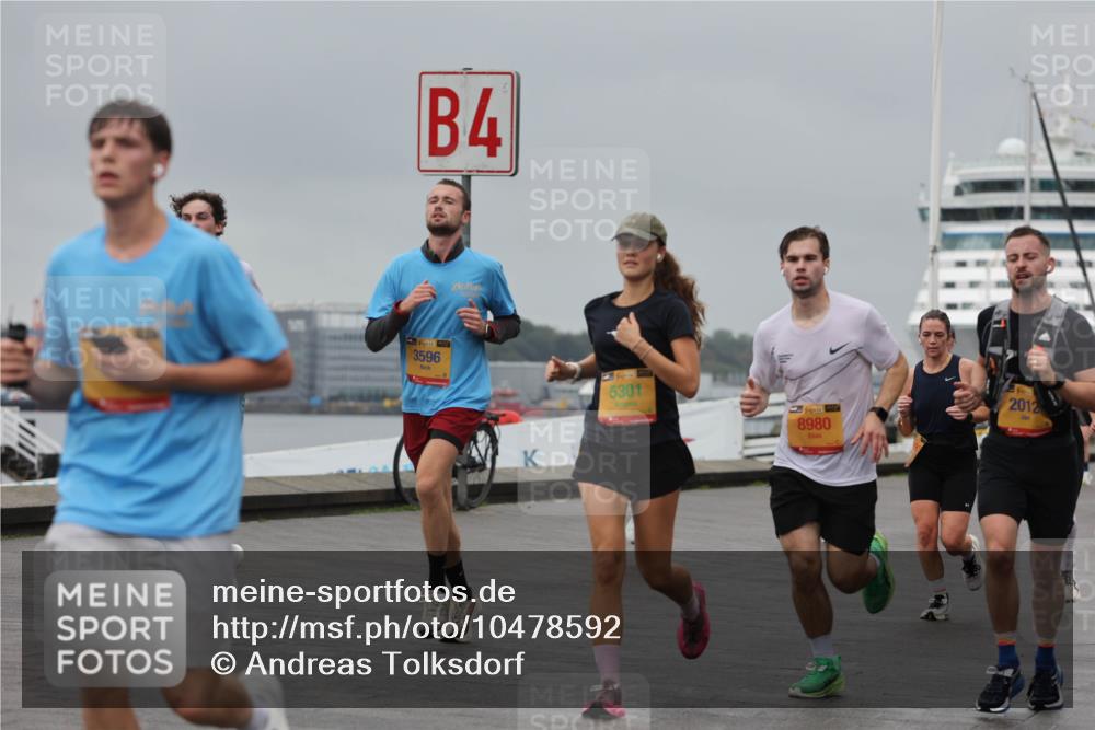 13.09.2026 - Kiel Lauf Andreas Tolksdorf http://msf.ph/oto/10478592 13.09.2026 11:51:58 Kiellinie 4, 4, 39, 3596, 5301, 8980, 2012 meine-sportfotos.de