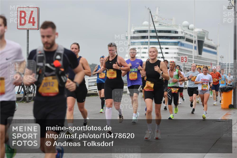 13.09.2026 - Kiel Lauf Andreas Tolksdorf http://msf.ph/oto/10478620 13.09.2026 11:52:00 Kiellinie 4, 2012, 3230, 7498, 3, 11630, 7804, 3685 meine-sportfotos.de