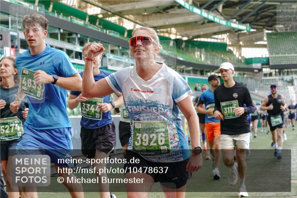 13.09.2026 - 21. swb-Marathon Bremen Michael Burmester http://msf.ph/oto/10478637 13.09.2026 13:18:03 Laufen im Stadion 134, 267, 271, 311, 404, 449, 486, 546, 588, 732, 753, 837, 921, 1057, 1424, 1425, 1431, 1765, 1790, 1813, 1825, 1844, 1868, 1987, 2056, 2067, 2096, 2123, 2137, 2259, 2294, 2357, 2358, 2381, 2389, 2419, 2453, 2532, 2550, 2562, 2586, 2601, 2614, 2647, 2655, 2797, 2821, 2849, 2857, 2879, 2880, 2893, 2984, 2996, 2999, 3096, 3100, 3104, 3146, 3180, 3195, 3210, 3213, 3285, 3314, 3337, 3366, 3421, 3431, 3476, 3479, 3506, 3537, 3548, 3619, 3633, 3654, 3740, 3879, 4478 meine-sportfotos.de