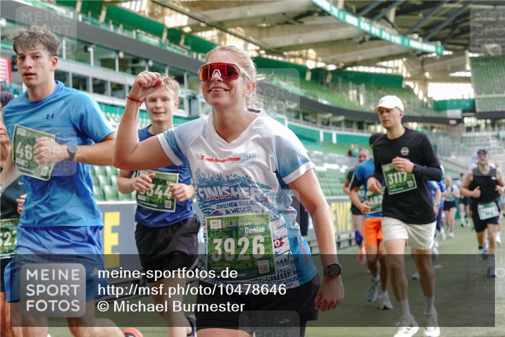 13.09.2026 - 21. swb-Marathon Bremen Michael Burmester http://msf.ph/oto/10478646 13.09.2026 13:18:03 Laufen im Stadion 134, 267, 271, 311, 404, 449, 486, 546, 588, 732, 753, 837, 921, 1057, 1424, 1425, 1431, 1765, 1790, 1813, 1825, 1844, 1868, 1987, 2056, 2067, 2096, 2123, 2137, 2259, 2294, 2357, 2358, 2381, 2389, 2419, 2453, 2532, 2550, 2562, 2586, 2601, 2614, 2647, 2655, 2797, 2821, 2849, 2857, 2879, 2880, 2893, 2984, 2996, 2999, 3096, 3100, 3104, 3146, 3180, 3195, 3210, 3213, 3285, 3314, 3337, 3366, 3421, 3431, 3476, 3479, 3506, 3537, 3548, 3619, 3633, 3654, 3740, 3879, 4478 meine-sportfotos.de