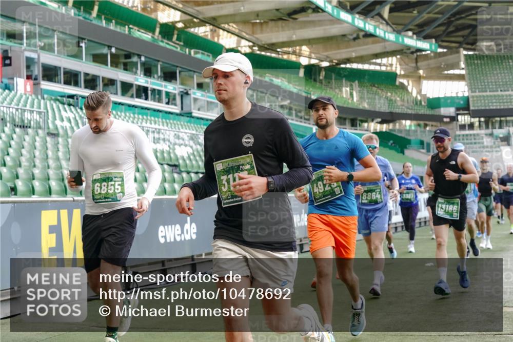 13.09.2026 - 21. swb-Marathon Bremen Michael Burmester http://msf.ph/oto/10478692 13.09.2026 13:18:04 Laufen im Stadion 134, 267, 271, 311, 404, 449, 486, 546, 588, 732, 753, 837, 921, 1057, 1424, 1425, 1431, 1765, 1790, 1813, 1825, 1844, 1868, 1987, 2056, 2067, 2096, 2123, 2137, 2294, 2357, 2358, 2381, 2389, 2419, 2453, 2532, 2550, 2562, 2586, 2601, 2614, 2647, 2655, 2797, 2821, 2849, 2857, 2879, 2880, 2893, 2944, 2984, 2999, 3096, 3100, 3104, 3146, 3180, 3195, 3210, 3213, 3285, 3314, 3337, 3366, 3421, 3431, 3476, 3479, 3506, 3537, 3548, 3619, 3633, 3654, 3740, 3879, 4478 meine-sportfotos.de