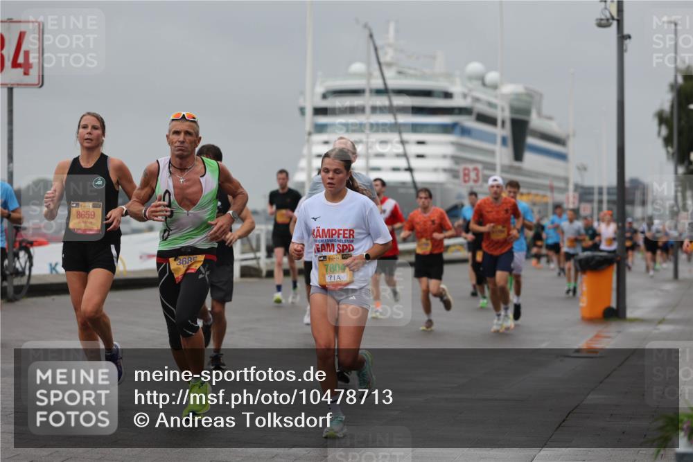 13.09.2026 - Kiel Lauf Andreas Tolksdorf http://msf.ph/oto/10478713 13.09.2026 11:52:04 Kiellinie 84, 38, 8659, 368, 113877, 7804, 83 meine-sportfotos.de
