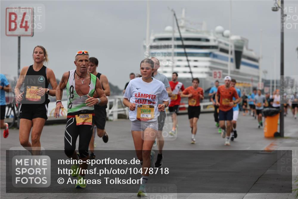 13.09.2026 - Kiel Lauf Andreas Tolksdorf http://msf.ph/oto/10478718 13.09.2026 11:52:04 Kiellinie 4, 38, 8659, 3685, 38, 7804 meine-sportfotos.de