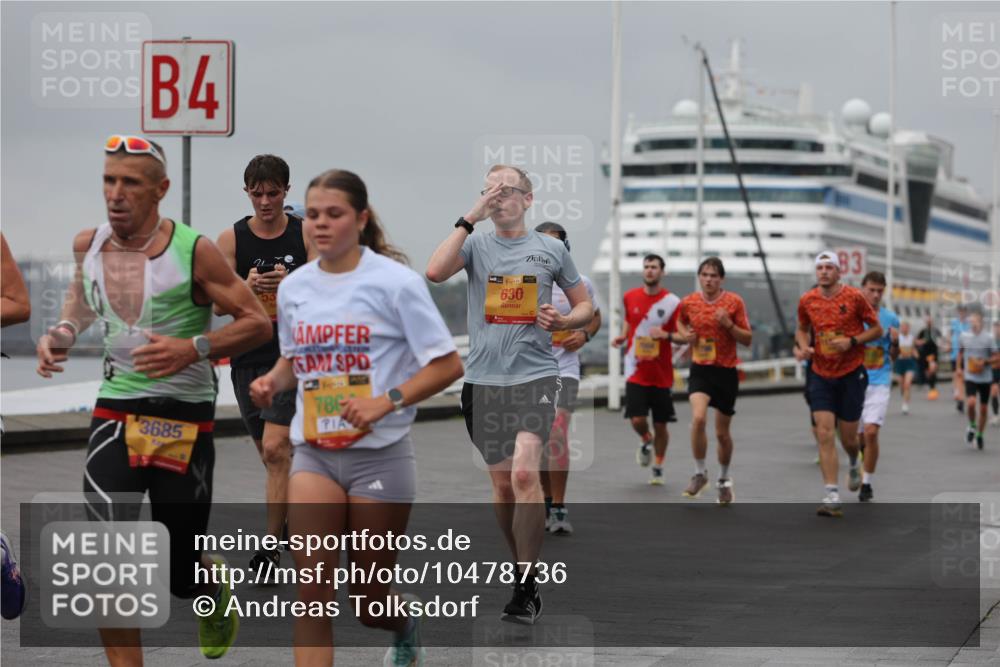 13.09.2026 - Kiel Lauf Andreas Tolksdorf http://msf.ph/oto/10478736 13.09.2026 11:52:05 Kiellinie 4, 3685, 786, 35, 630, 83 meine-sportfotos.de