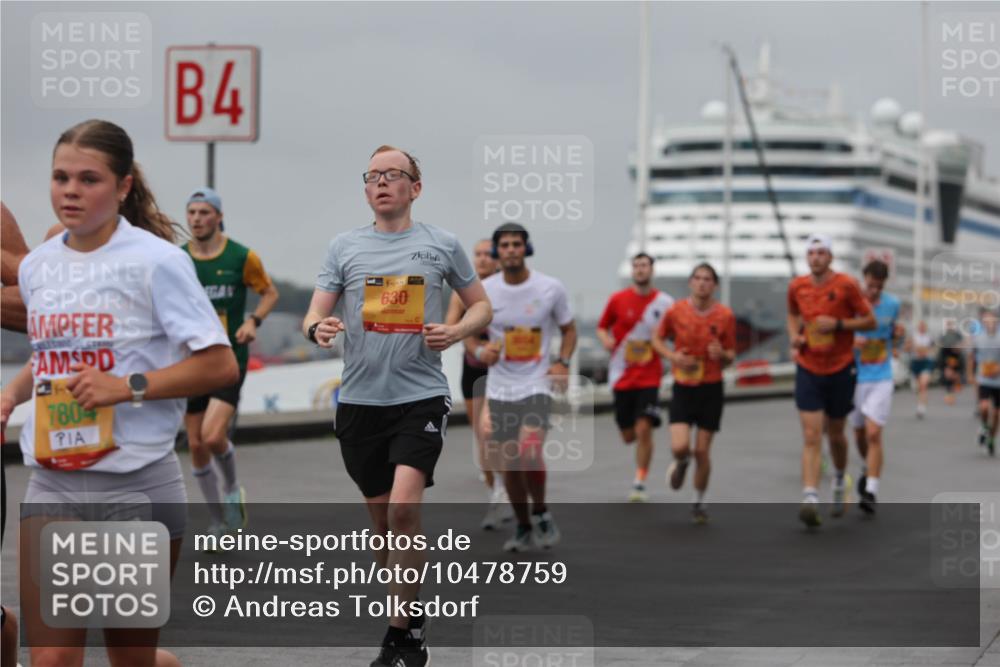 13.09.2026 - Kiel Lauf Andreas Tolksdorf http://msf.ph/oto/10478759 13.09.2026 11:52:06 Kiellinie 4, 7804, 4, 38, 630, 1 meine-sportfotos.de