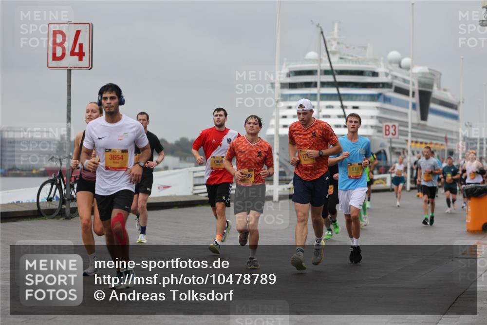 13.09.2026 - Kiel Lauf Andreas Tolksdorf http://msf.ph/oto/10478789 13.09.2026 11:52:07 Kiellinie 4, 3654, 31, 7004, 96, 117, 618, 3 meine-sportfotos.de