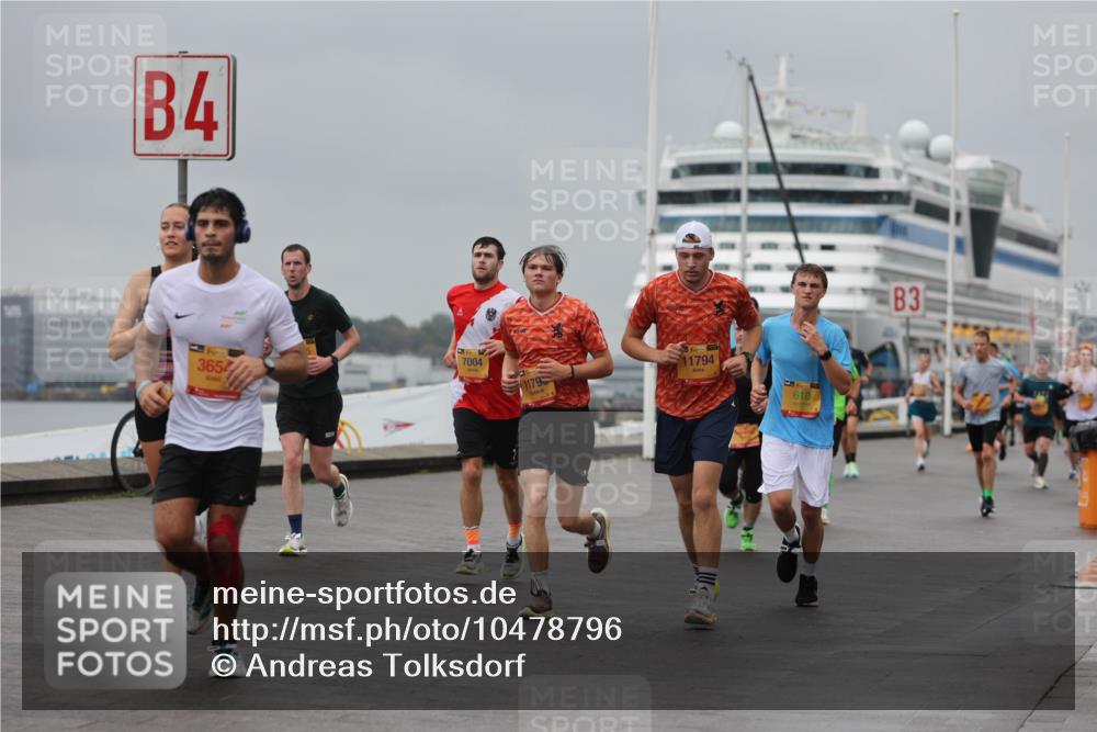 13.09.2026 - Kiel Lauf Andreas Tolksdorf http://msf.ph/oto/10478796 13.09.2026 11:52:08 Kiellinie 4, 3654, 7004, 38, 11794, 3 meine-sportfotos.de