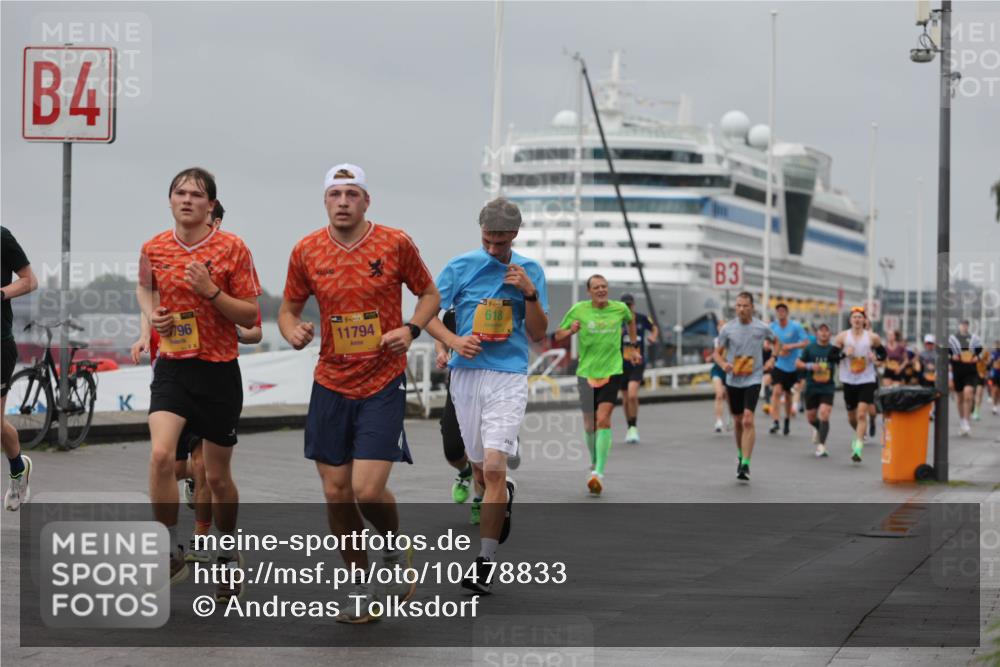 13.09.2026 - Kiel Lauf Andreas Tolksdorf http://msf.ph/oto/10478833 13.09.2026 11:52:09 Kiellinie 4, 796, 11794, 1391, 618, 3 meine-sportfotos.de