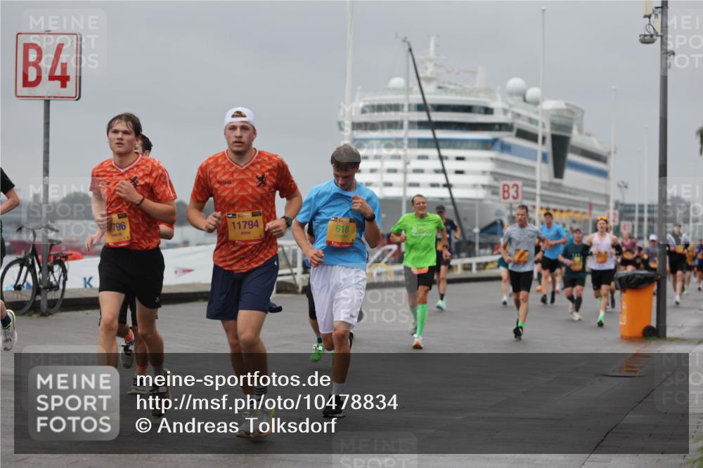 13.09.2026 - Kiel Lauf Andreas Tolksdorf http://msf.ph/oto/10478834 13.09.2026 11:52:09 Kiellinie 4, 796, 39, 11794, 618, 3 meine-sportfotos.de
