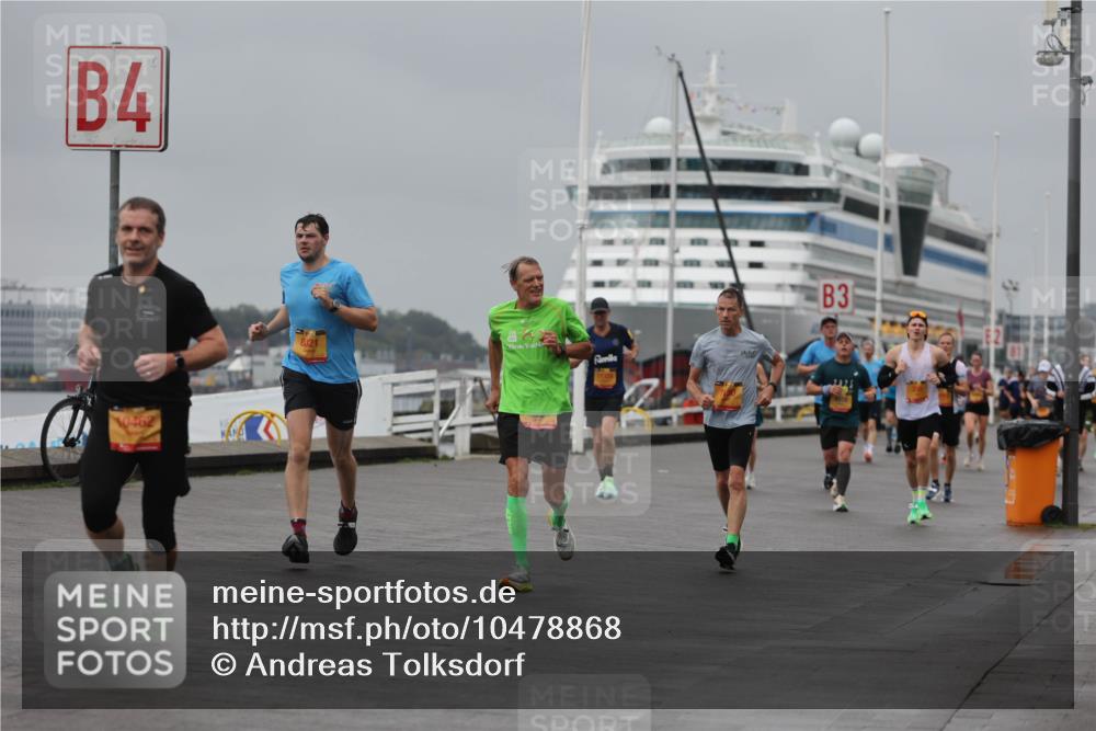 13.09.2026 - Kiel Lauf Andreas Tolksdorf http://msf.ph/oto/10478868 13.09.2026 11:52:12 Kiellinie 4, 0462, 8021, 3 meine-sportfotos.de