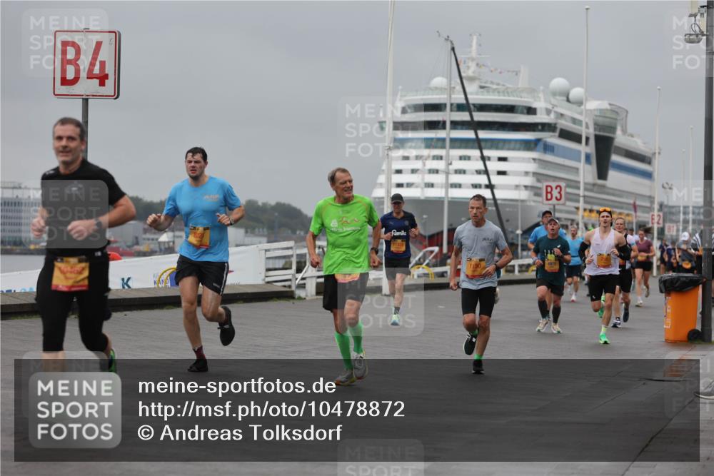 13.09.2026 - Kiel Lauf Andreas Tolksdorf http://msf.ph/oto/10478872 13.09.2026 11:52:12 Kiellinie 4, 3 meine-sportfotos.de