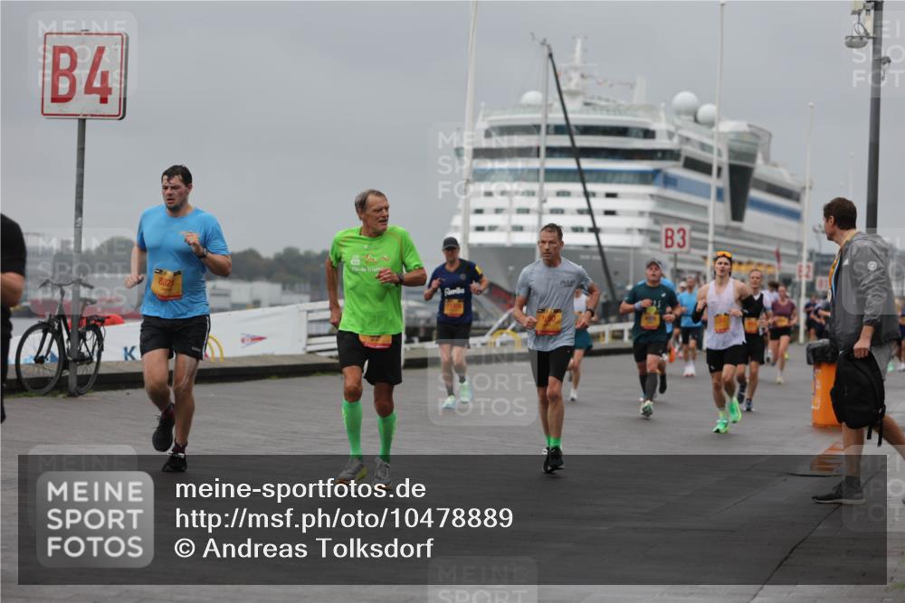 13.09.2026 - Kiel Lauf Andreas Tolksdorf http://msf.ph/oto/10478889 13.09.2026 11:52:12 Kiellinie 4, 802, 3 meine-sportfotos.de
