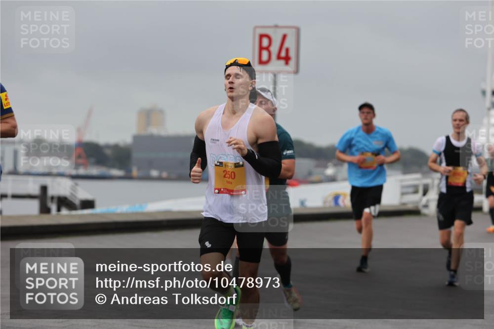 13.09.2026 - Kiel Lauf Andreas Tolksdorf http://msf.ph/oto/10478973 13.09.2026 11:52:20 Kiellinie 50, 250, 4 meine-sportfotos.de