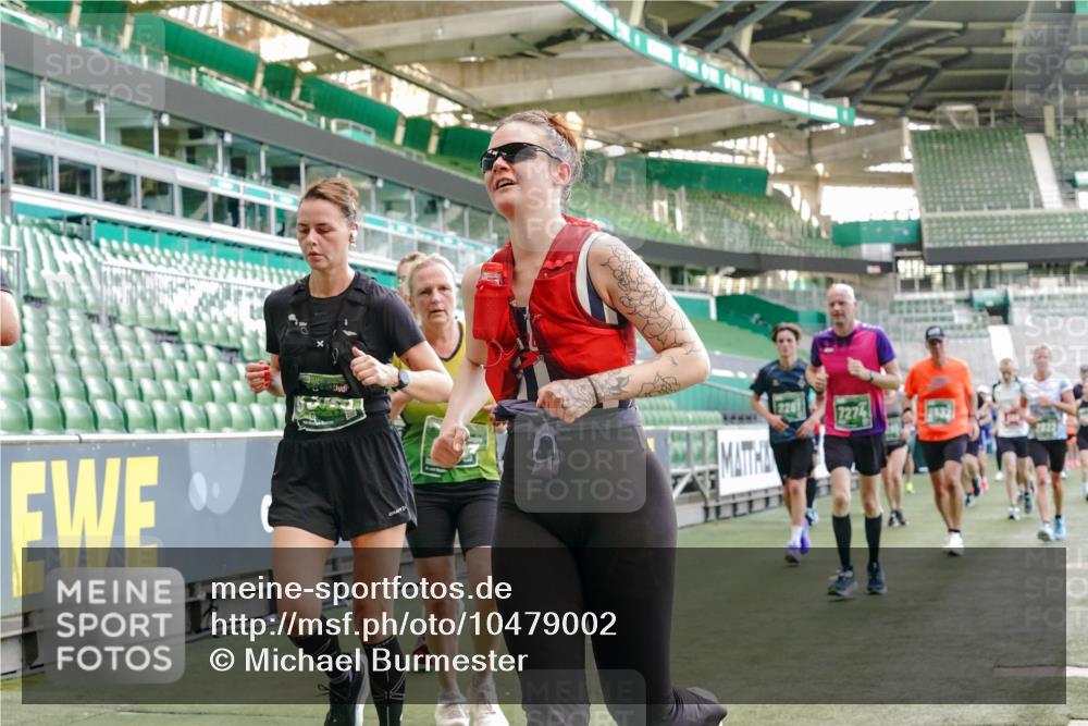 13.09.2026 - 21. swb-Marathon Bremen Michael Burmester http://msf.ph/oto/10479002 13.09.2026 13:18:19 Laufen im Stadion 311, 404, 449, 486, 546, 588, 732, 753, 837, 921, 1057, 1424, 1425, 1431, 1506, 1765, 1790, 1813, 1844, 1868, 2056, 2067, 2096, 2123, 2137, 2224, 2294, 2357, 2358, 2389, 2419, 2453, 2532, 2550, 2557, 2586, 2601, 2614, 2622, 2647, 2655, 2786, 2821, 2845, 2849, 2857, 2879, 2880, 2893, 2944, 2984, 2999, 3072, 3096, 3100, 3104, 3146, 3180, 3195, 3198, 3210, 3213, 3285, 3287, 3314, 3337, 3421, 3431, 3476, 3479, 3506, 3537, 3548, 3619, 3633, 3654, 3740, 3879, 4478 meine-sportfotos.de