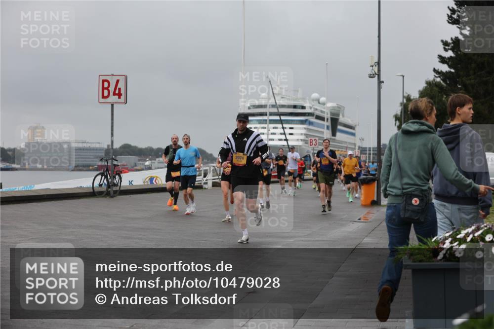 13.09.2026 - Kiel Lauf Andreas Tolksdorf http://msf.ph/oto/10479028 13.09.2026 11:52:23 Kiellinie 4, 2974, 3 meine-sportfotos.de