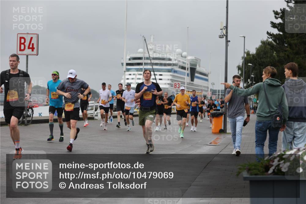 13.09.2026 - Kiel Lauf Andreas Tolksdorf http://msf.ph/oto/10479069 13.09.2026 11:52:27 Kiellinie 4, 5960, 9810, 3725, 6789, 3 meine-sportfotos.de