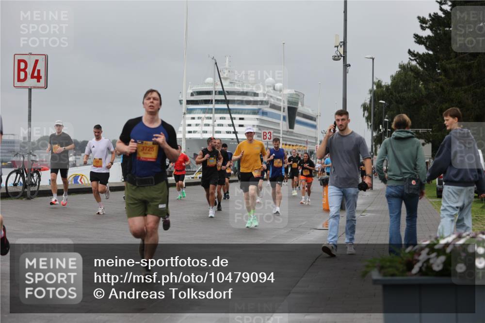 13.09.2026 - Kiel Lauf Andreas Tolksdorf http://msf.ph/oto/10479094 13.09.2026 11:52:29 Kiellinie 4, 3725, 3 meine-sportfotos.de