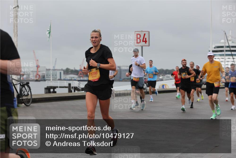 13.09.2026 - Kiel Lauf Andreas Tolksdorf http://msf.ph/oto/10479127 13.09.2026 11:52:31 Kiellinie 39, 1288, 4, 6150 meine-sportfotos.de