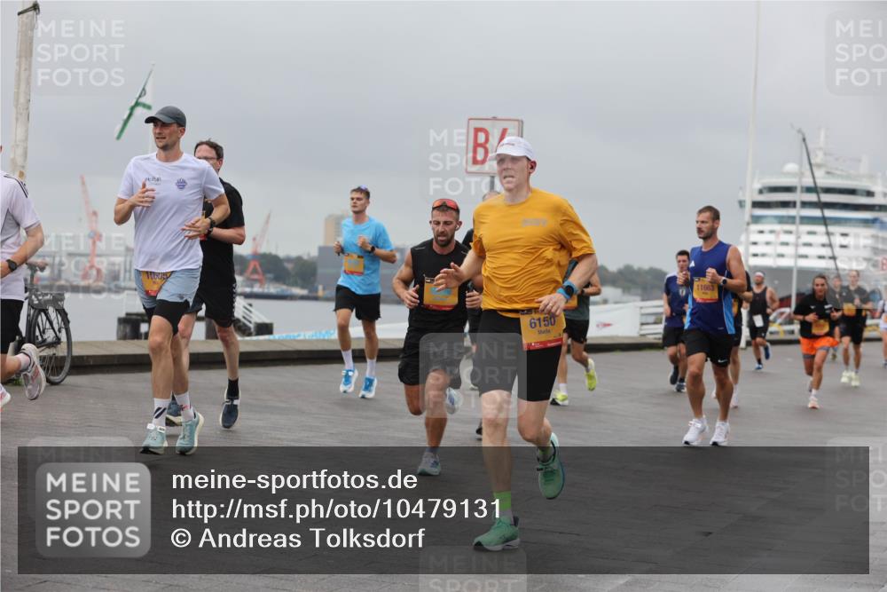 13.09.2026 - Kiel Lauf Andreas Tolksdorf http://msf.ph/oto/10479131 13.09.2026 11:52:33 Kiellinie 10605, 6150, 11663 meine-sportfotos.de