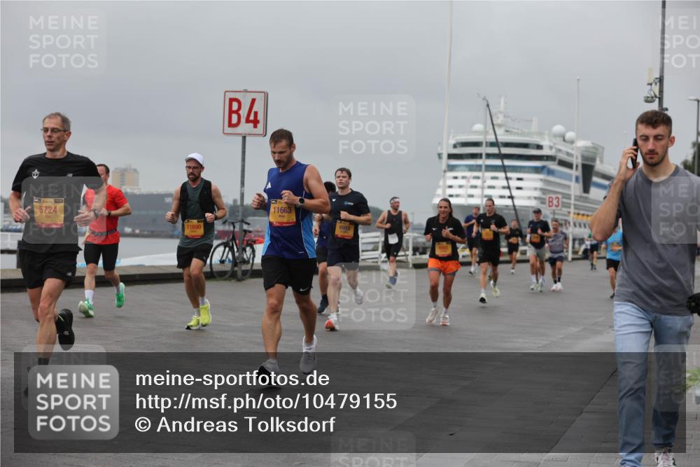 13.09.2026 - Kiel Lauf Andreas Tolksdorf http://msf.ph/oto/10479155 13.09.2026 11:52:35 Kiellinie 39, 5724, 11690, 4, 11663, 6915, 3 meine-sportfotos.de