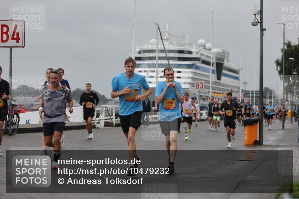 13.09.2026 - Kiel Lauf Andreas Tolksdorf http://msf.ph/oto/10479232 13.09.2026 11:52:43 Kiellinie 4, 9, 35, 6068, 2369, 3 meine-sportfotos.de