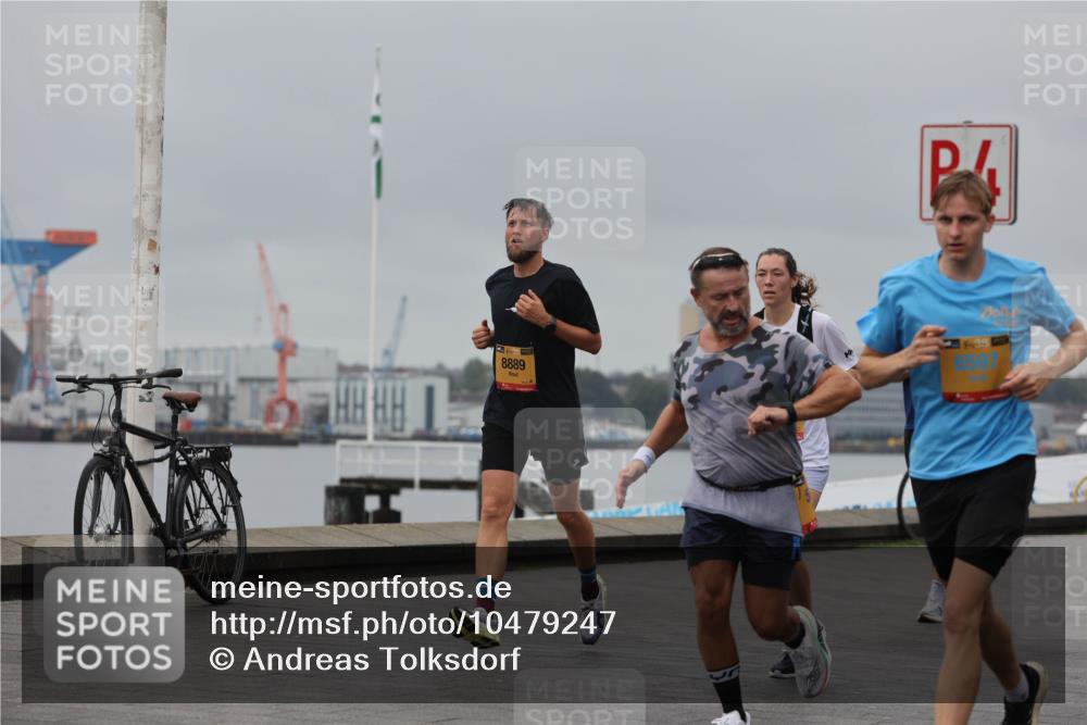 13.09.2026 - Kiel Lauf Andreas Tolksdorf http://msf.ph/oto/10479247 13.09.2026 11:52:44 Kiellinie 8889 meine-sportfotos.de